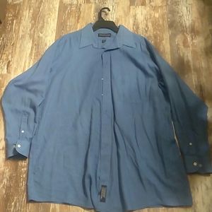 Long sleeve dress shirt